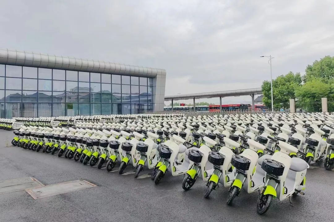 準(zhǔn)備投放市場的共享電單車